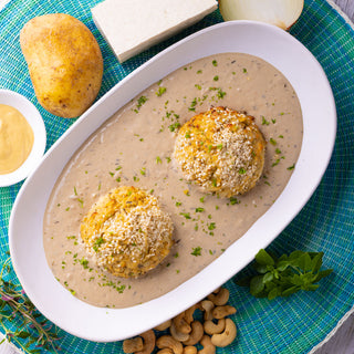 Not-Turkey Patties w Herby Cashew Gravy